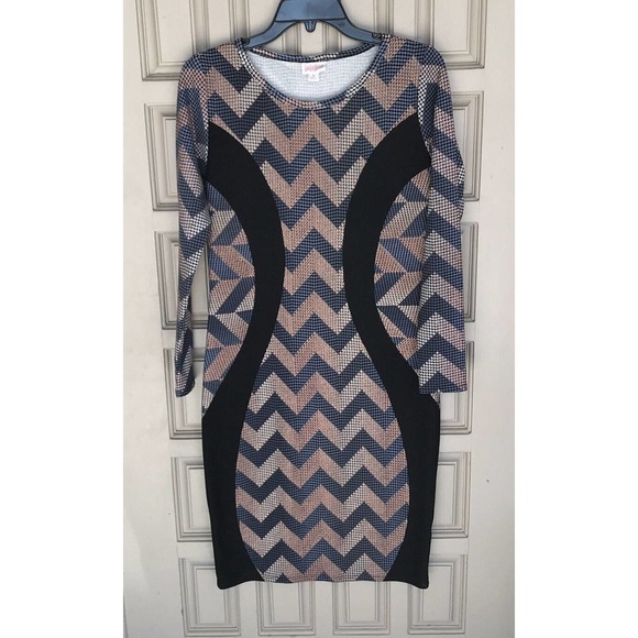 LulaRoe Dress SzS BodyCon Multi Color Long Sleeves Curve Accent NWOT Nice - Picture 14 of 16